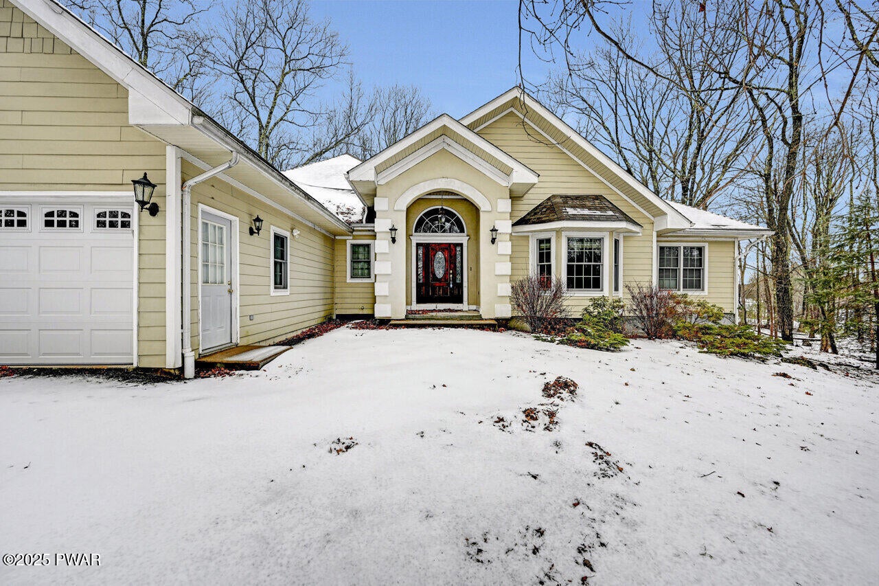 Lords Valley, Pennsylvania, 18428, United States, 3 Bedrooms Bedrooms, ,3 BathroomsBathrooms,Residential,For Sale,2005148