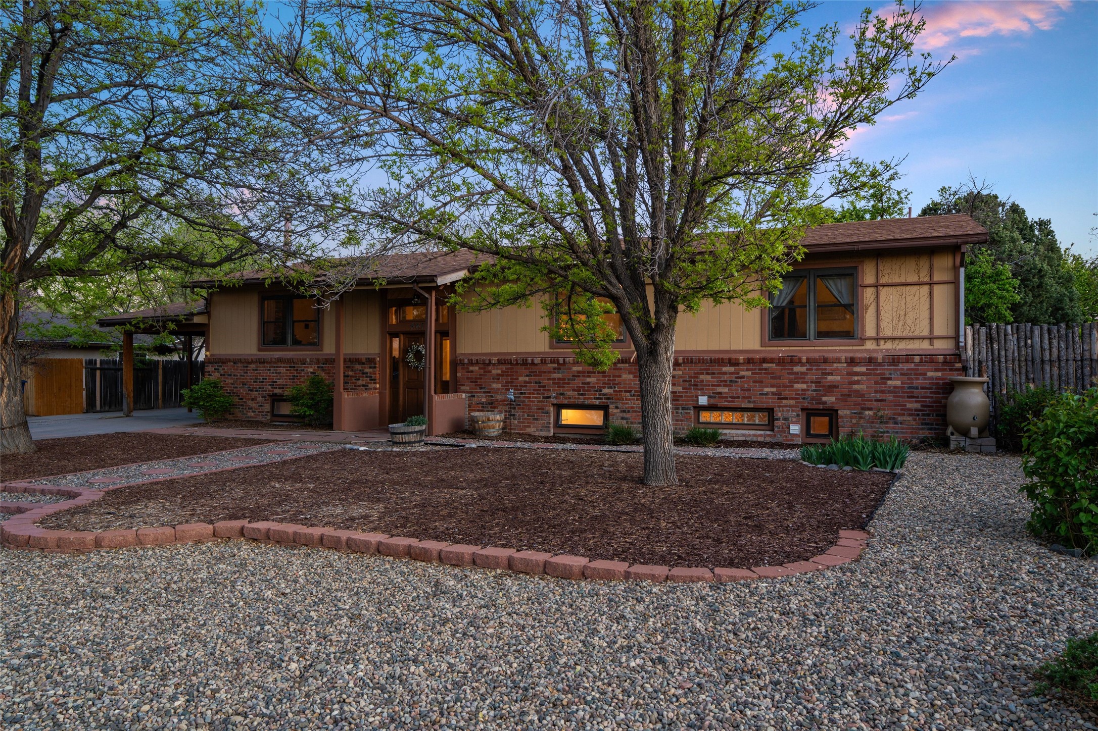  467 Pruitt Ave. - 物件實景