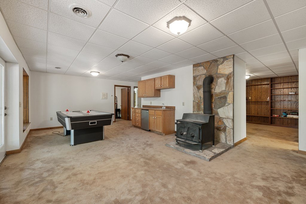 Hayesville, North Carolina, 28904, United States, 4 Bedrooms Bedrooms, ,3 BathroomsBathrooms,Residential,For Sale,1983096