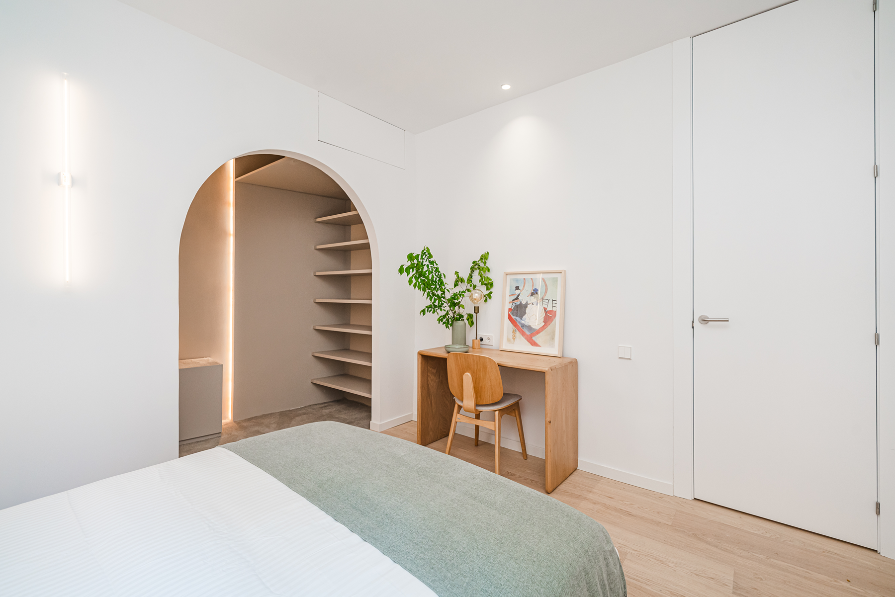  Brand new renovated flat with two balconies to Barrio de las Letras - 物件實景