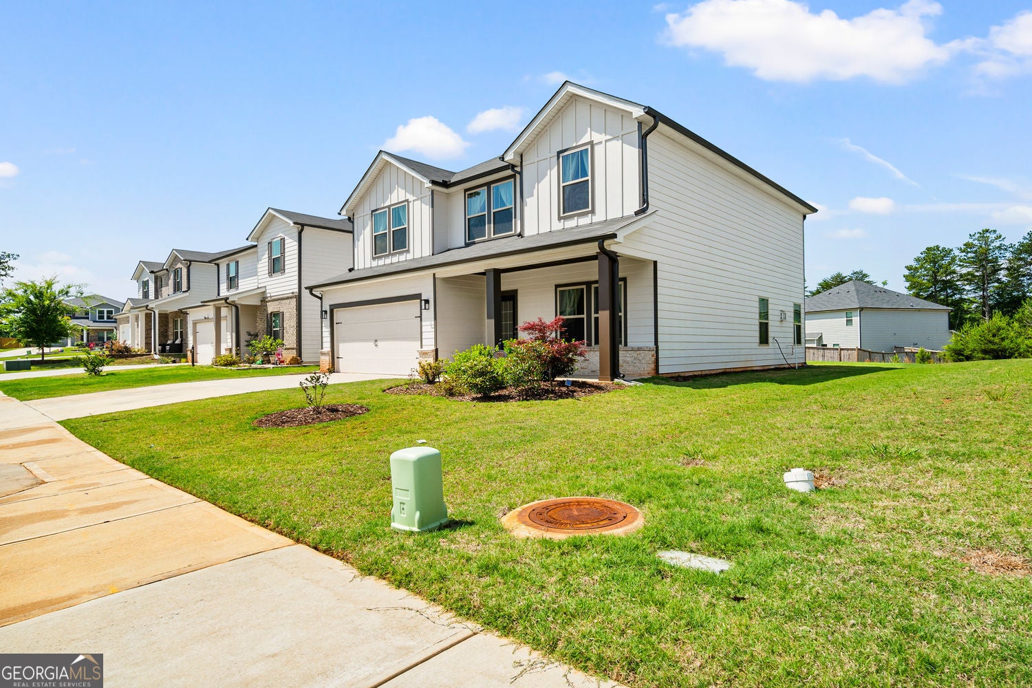 Lilburn, Georgia, 30047, United States, 4 Bedrooms Bedrooms, ,3 BathroomsBathrooms,Residential,For Sale,1913992