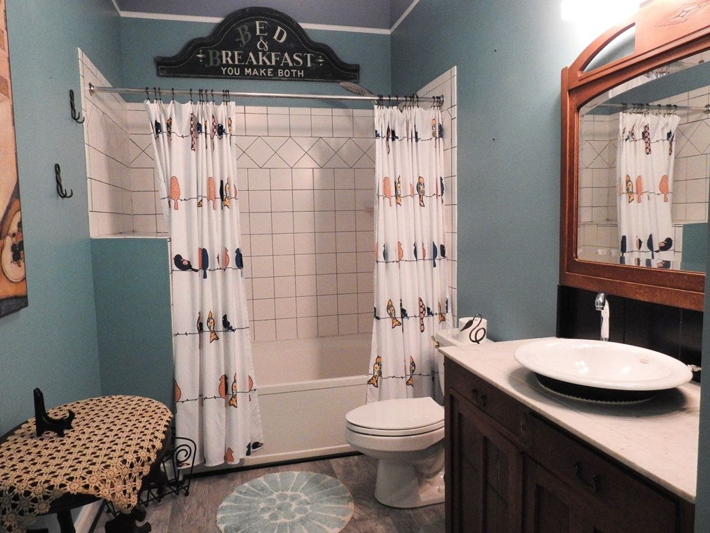Blue Ridge, Georgia, 30513, United States, 5 Bedrooms Bedrooms, ,5 BathroomsBathrooms,Residential,For Sale,1859095