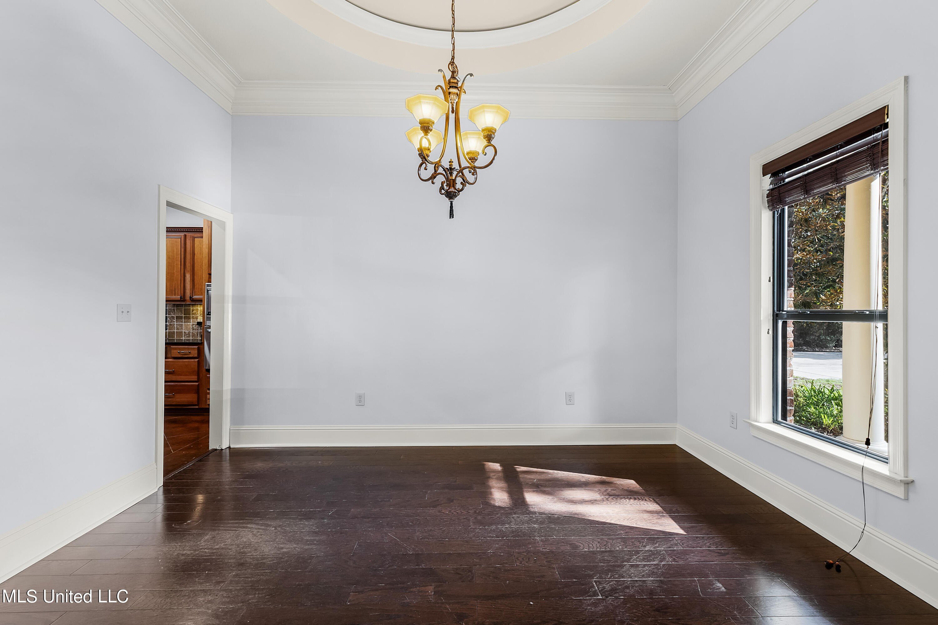 Ocean Springs, Mississippi, 39564, United States, 4 Bedrooms Bedrooms, ,3 BathroomsBathrooms,Residential,For Sale,1978241