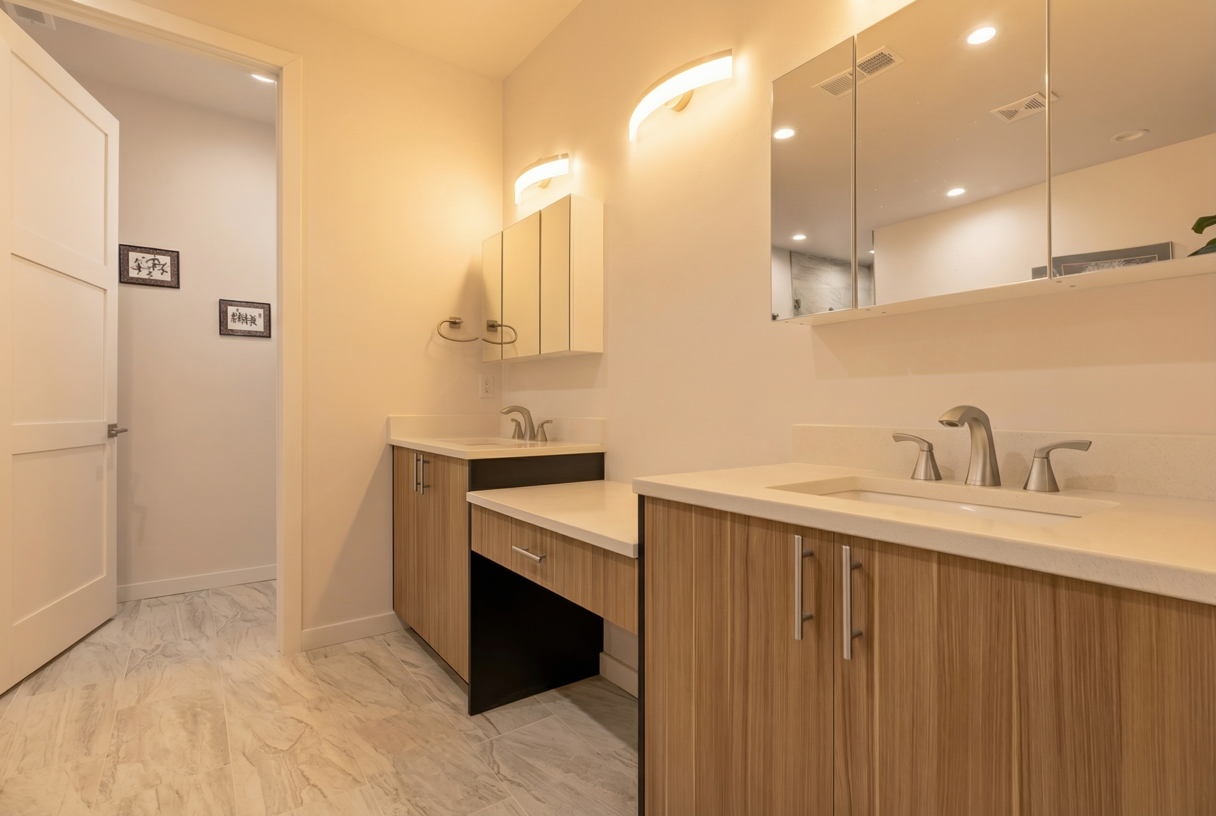 Los Lunas, New Mexico, 87031, United States, 4 Bedrooms Bedrooms, ,3 BathroomsBathrooms,Residential,For Sale,2005206