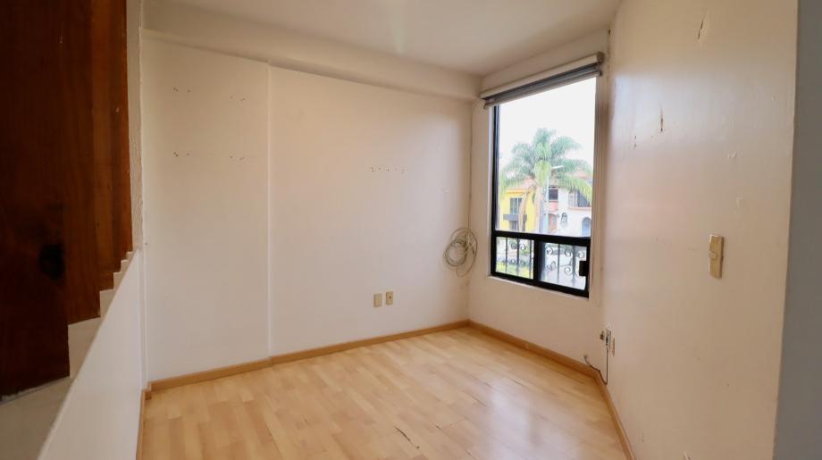 Morelia, Michoacán de Ocampo, 58090, Mexico, 6 Bedrooms Bedrooms, ,5 BathroomsBathrooms,Residential,For Sale,1917745