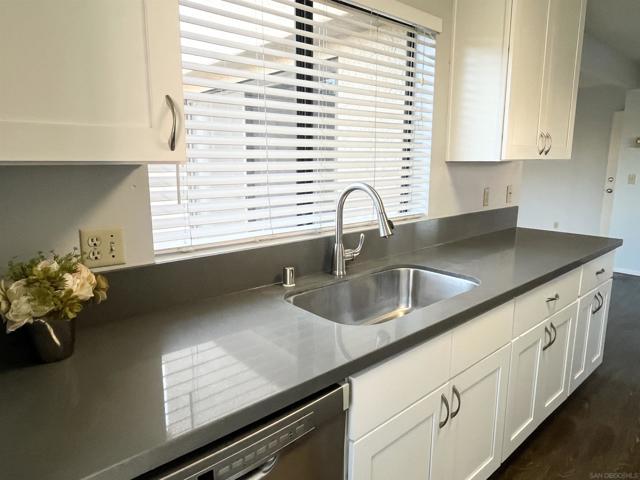 San Diego, California, 92126, United States, 2 Bedrooms Bedrooms, ,2 BathroomsBathrooms,Residential,For Sale,2009091