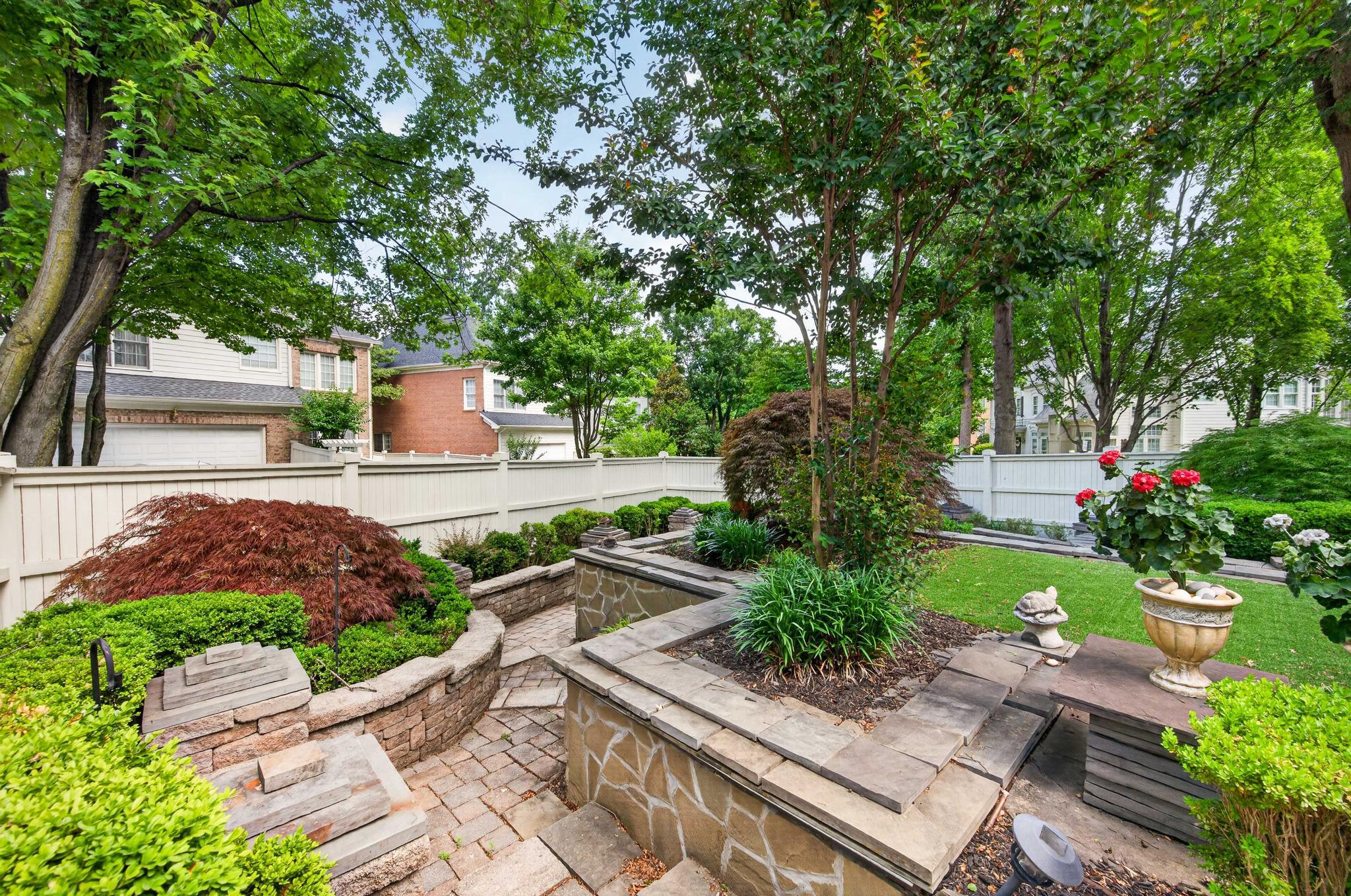  3860 Farrcroft Drive, Fairfax, VA, 22030 - 物件實景