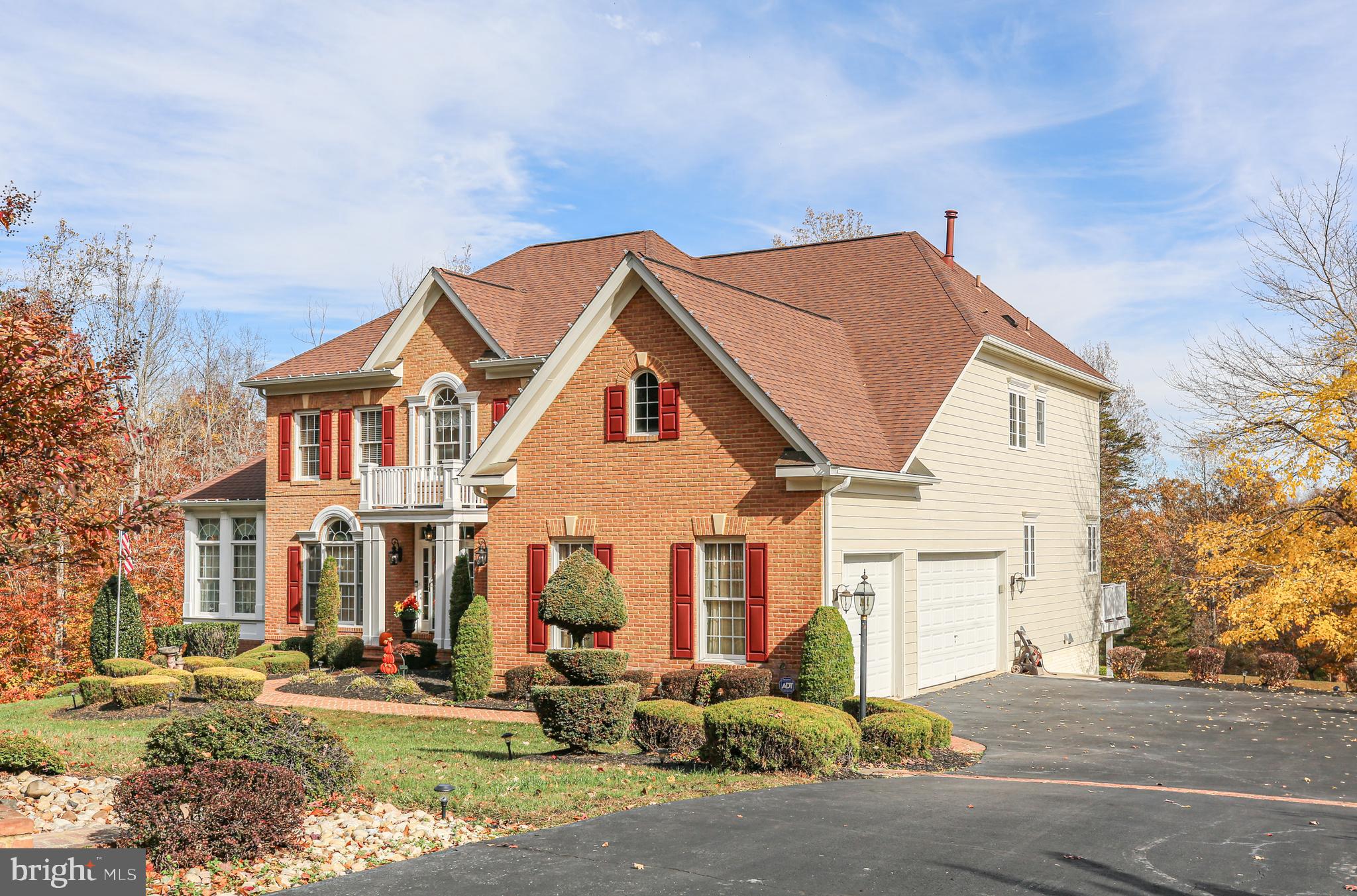 Woodbridge, Virginia, 22192, United States, 5 Bedrooms Bedrooms, ,5 BathroomsBathrooms,Residential,For Sale,1987362