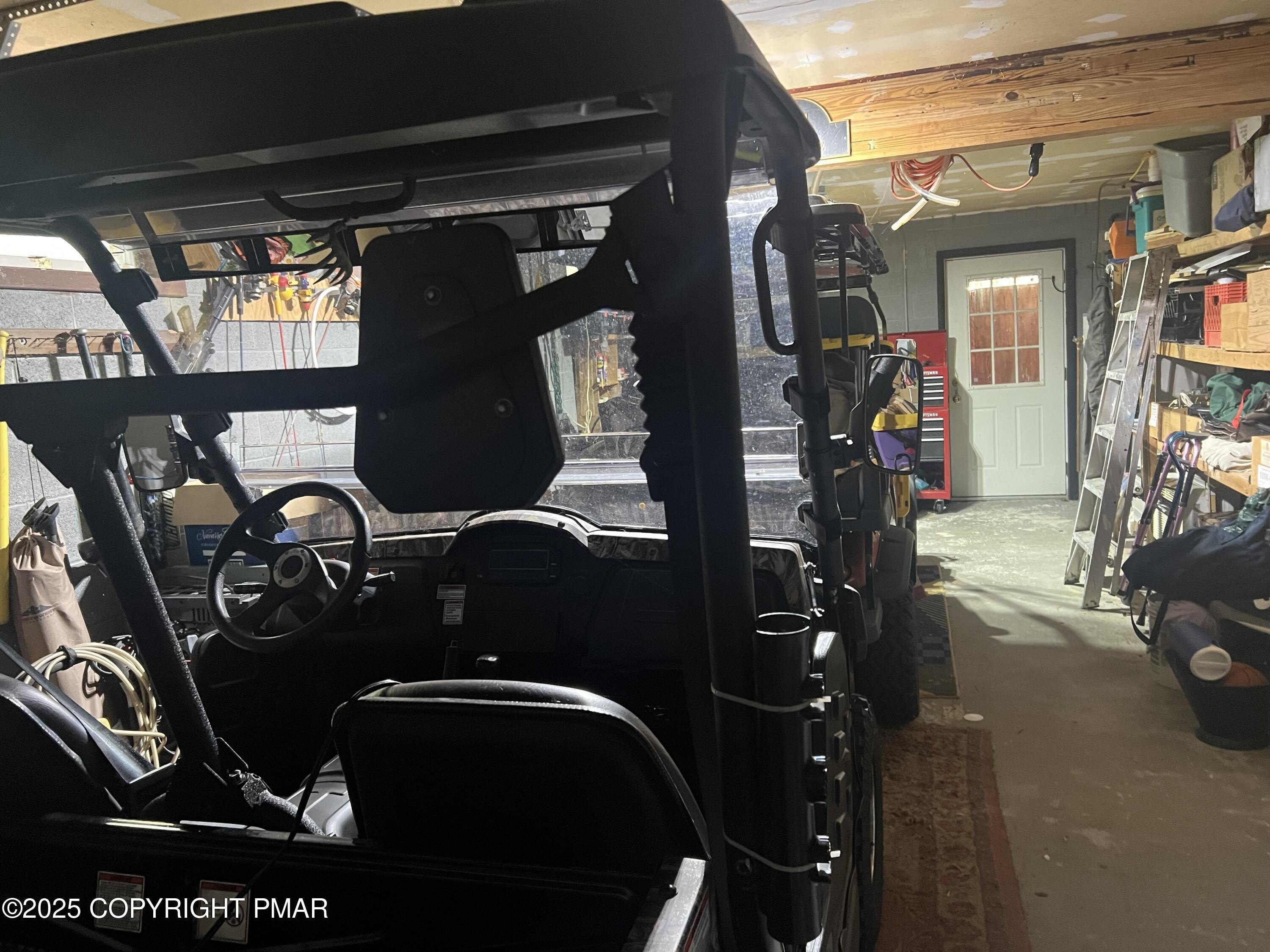 Blakeslee, Pennsylvania, 18610, United States, 4 Bedrooms Bedrooms, ,3 BathroomsBathrooms,Residential,For Sale,1982543