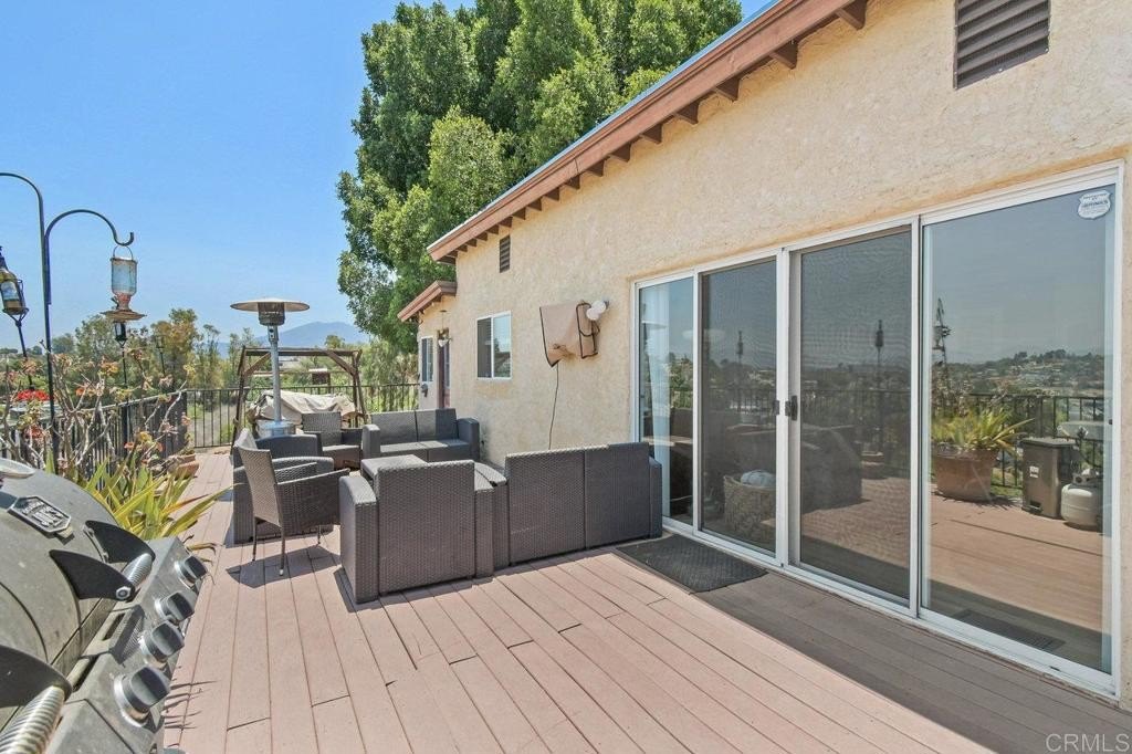 Spring Valley, California, 91977, United States, 2 Bedrooms Bedrooms, ,1 BathroomBathrooms,Residential,For Sale,1877112