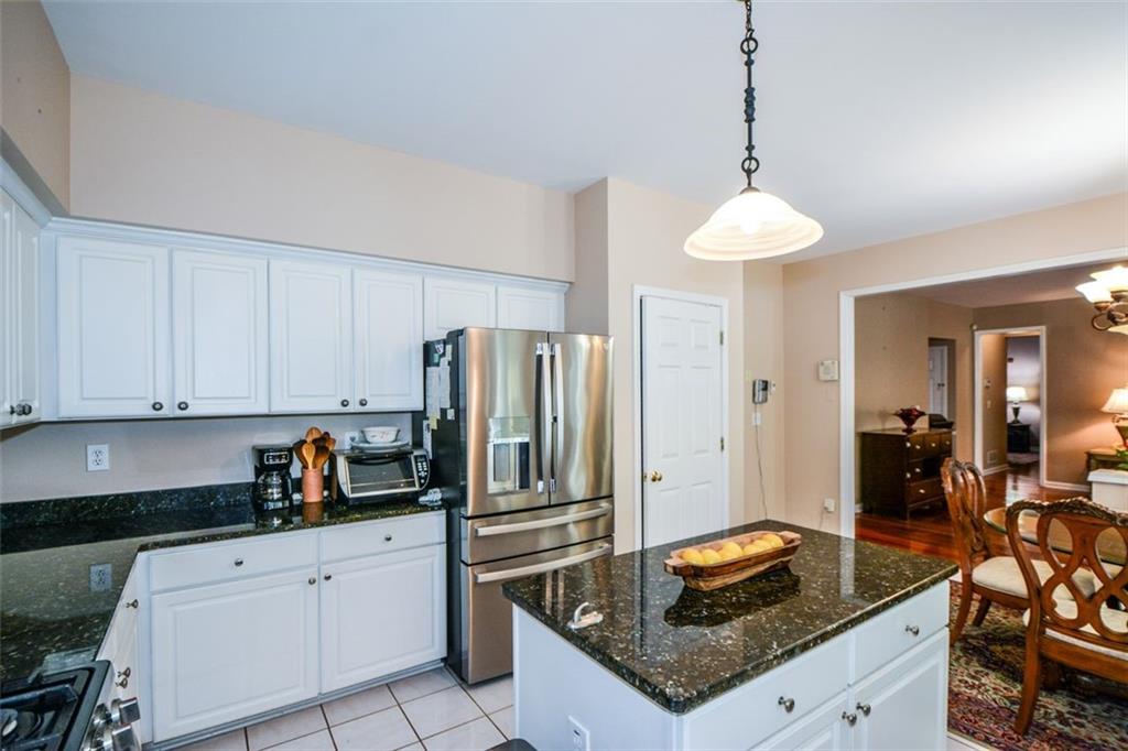 Cumming, Georgia, 30041, United States, 5 Bedrooms Bedrooms, ,4 BathroomsBathrooms,Residential,For Sale,1997427