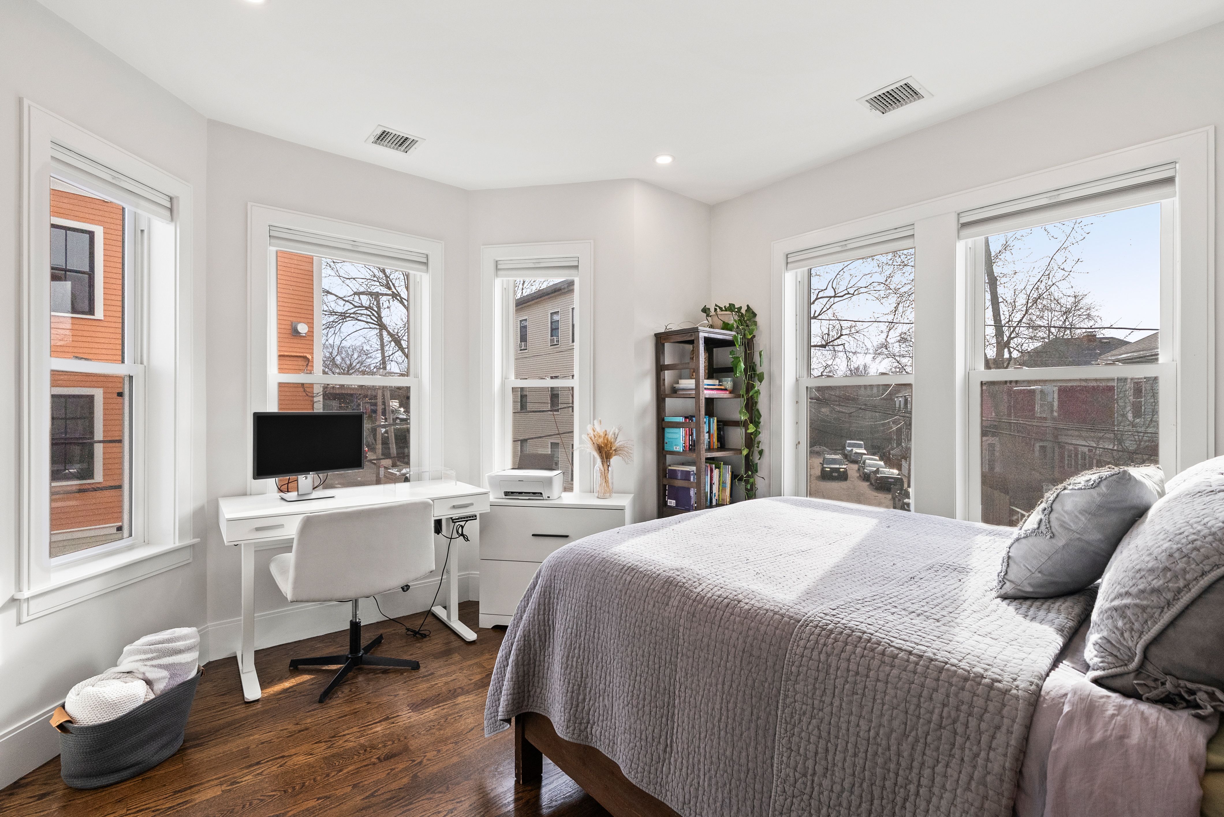  12-14 Porter St, Boston, MA, 02130 - 物件實景