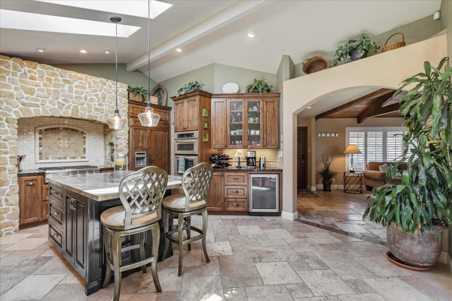 San Jose, California, 95125, United States, 5 Bedrooms Bedrooms, ,3 BathroomsBathrooms,Residential,For Sale,1911321