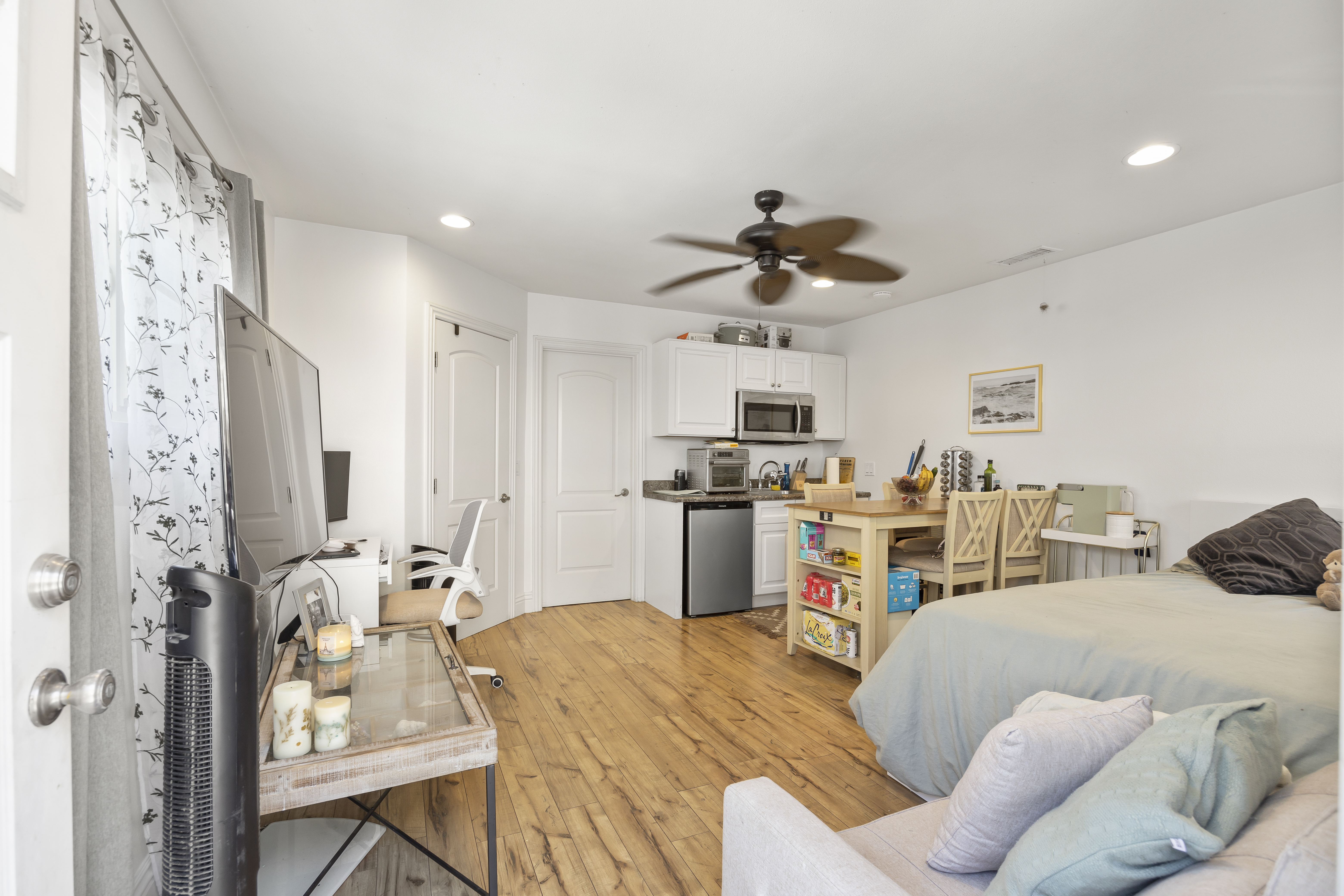  168 South Palm Street, Ventura, CA 93001 - 物件實景