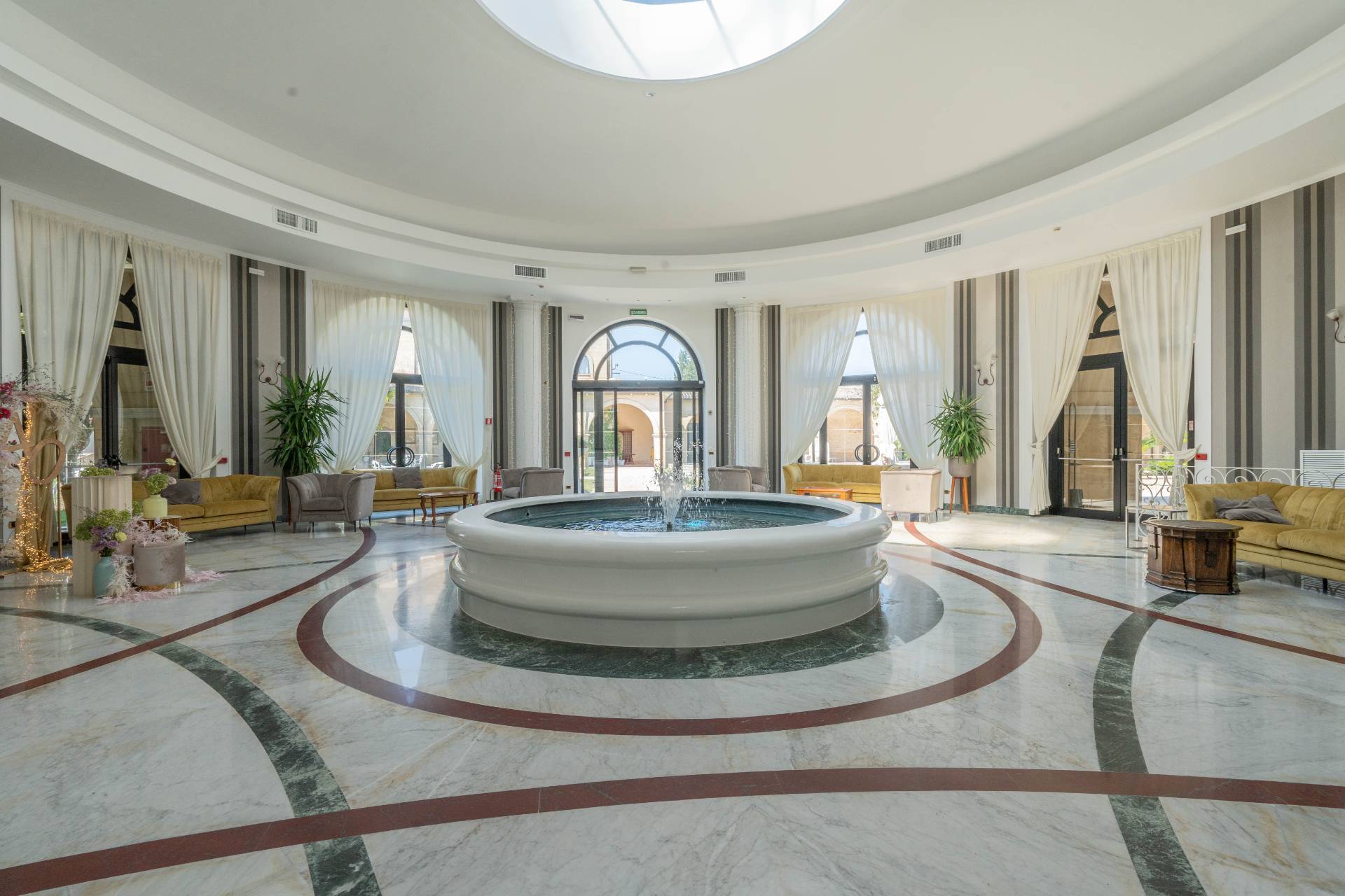 Altamura, Bari, 70022, IT, 21 Bedrooms Bedrooms, ,24 BathroomsBathrooms,Residential,For Sale,1947459