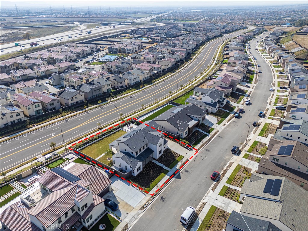 Fontana, California, 92336, United States, 4 Bedrooms Bedrooms, ,3 BathroomsBathrooms,Residential,For Sale,1995371