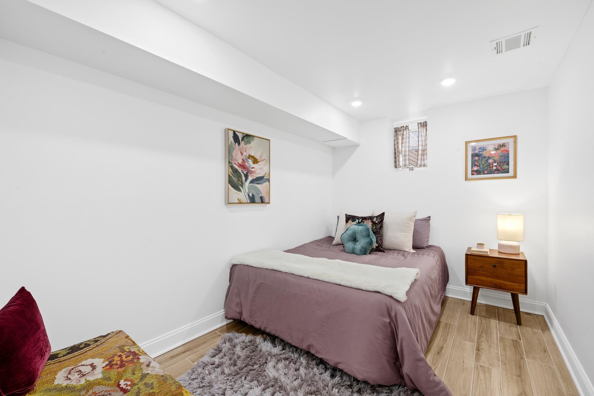 Jersey City, New Jersey, 07307, United States, 3 Bedrooms Bedrooms, ,3 BathroomsBathrooms,Residential,For Sale,1965094