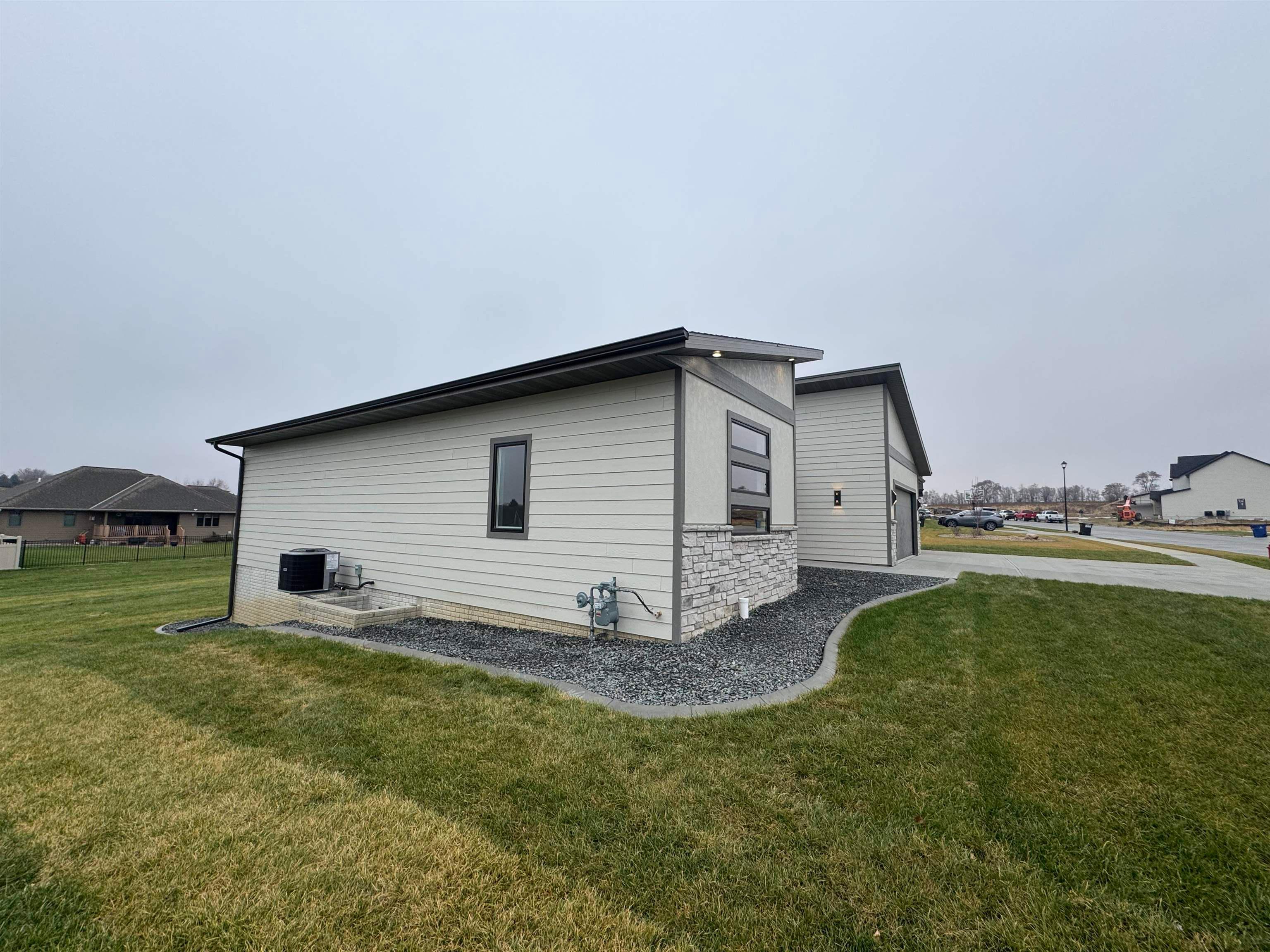 Norfolk, Nebraska, 68701, United States, 4 Bedrooms Bedrooms, ,3 BathroomsBathrooms,Residential,For Sale,1993341