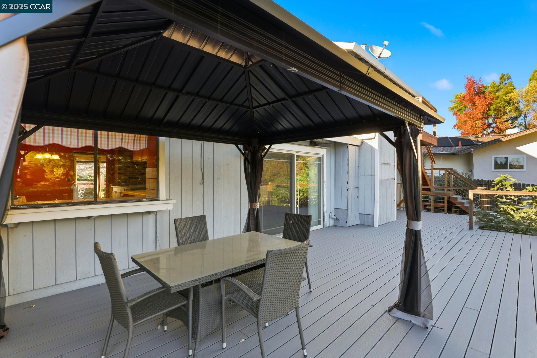 El Dorado Hills, California, 95762, United States, 4 Bedrooms Bedrooms, ,3 BathroomsBathrooms,Residential,For Sale,1988209