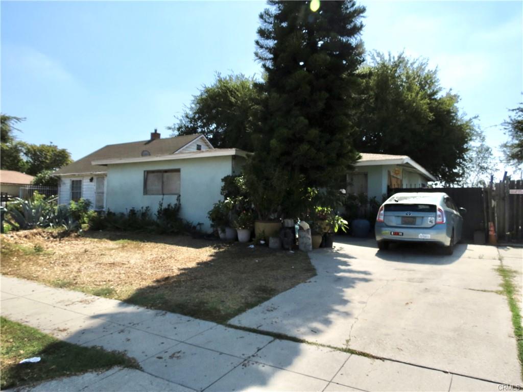 Compton, California, 90221, United States, 9 Bedrooms Bedrooms, ,Residential,For Sale,1982373