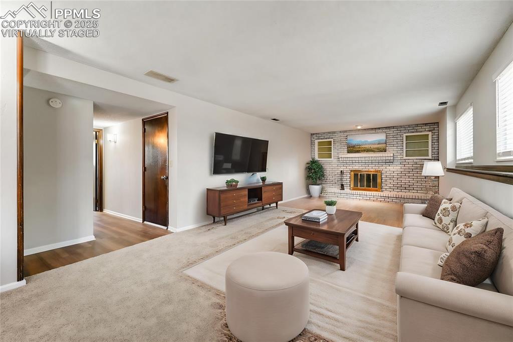 Colorado Springs, Colorado, 80919, United States, 3 Bedrooms Bedrooms, ,2 BathroomsBathrooms,Residential,For Sale,1793578