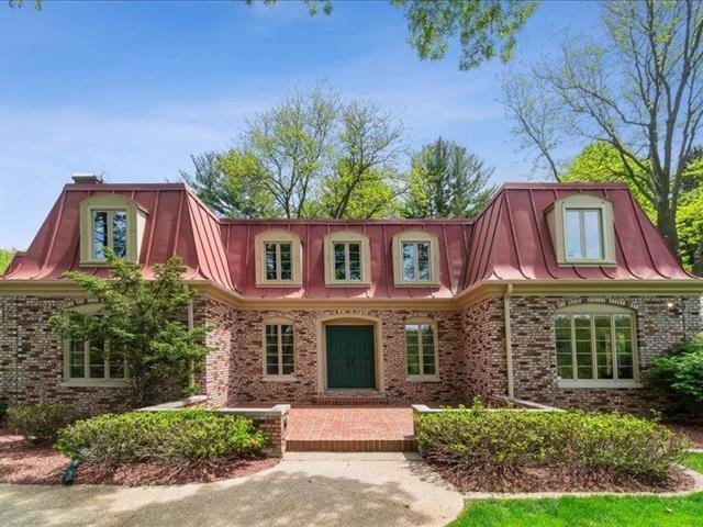 Milton, Wisconsin, 53563-0000, United States, 4 Bedrooms Bedrooms, ,5 BathroomsBathrooms,Residential,For Sale,1798296