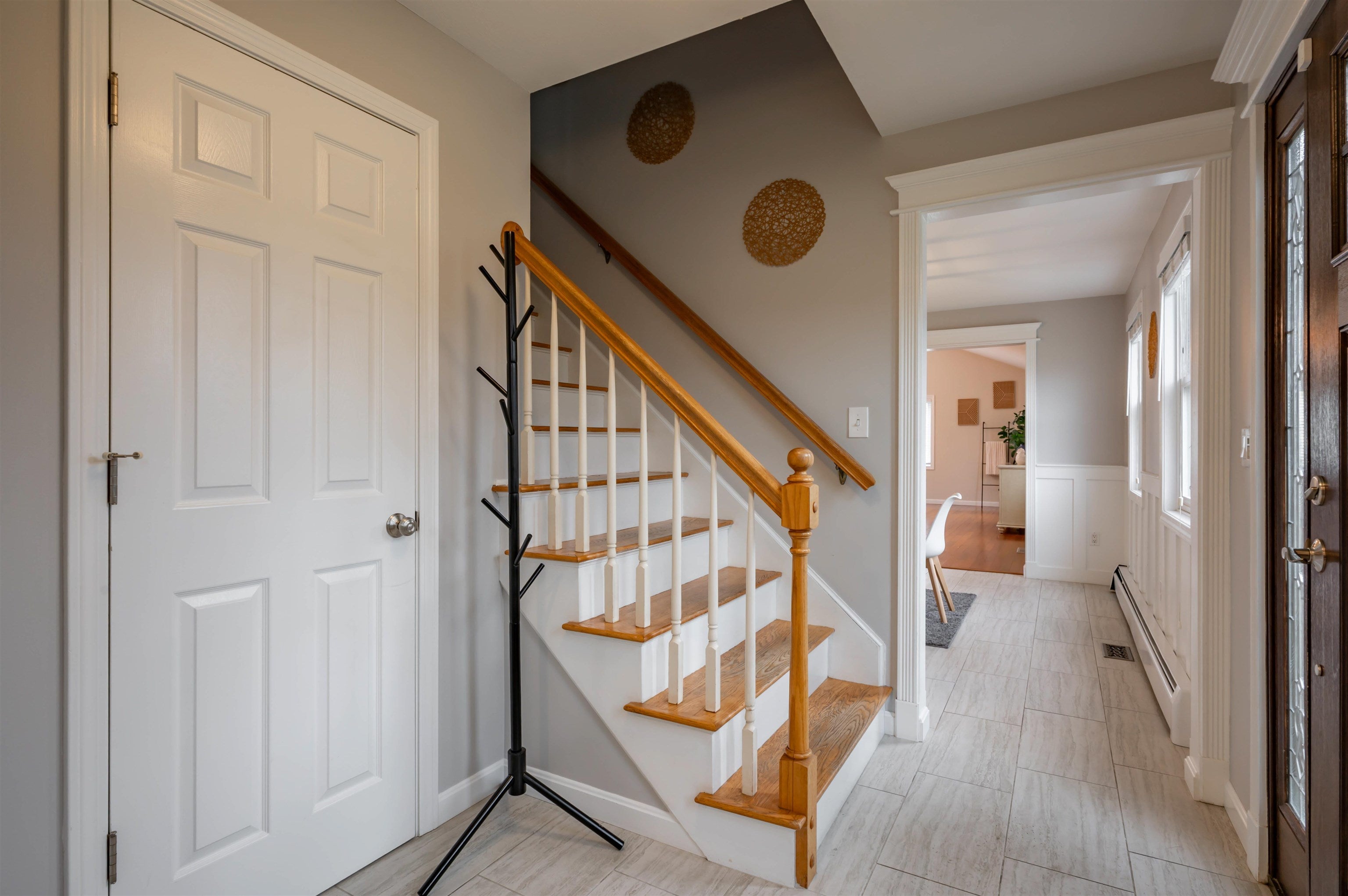 Hooksett, New Hampshire, 03106, United States, 3 Bedrooms Bedrooms, ,1 BathroomBathrooms,Residential,For Sale,2002155