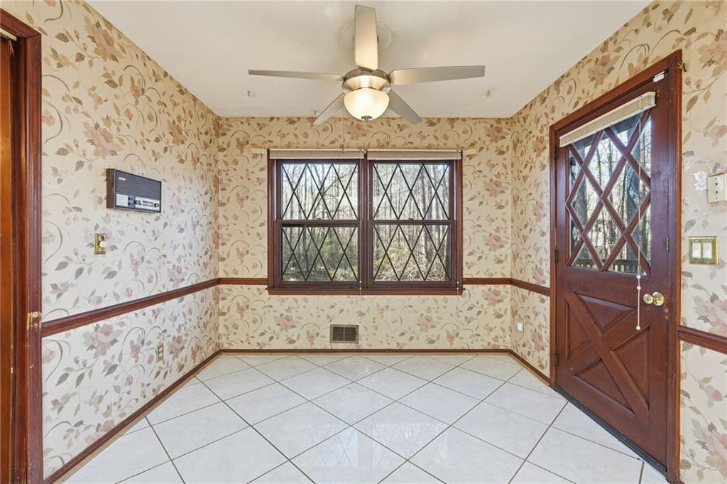 Lilburn, Georgia, 30047, United States, 4 Bedrooms Bedrooms, ,3 BathroomsBathrooms,Residential,For Sale,2005288