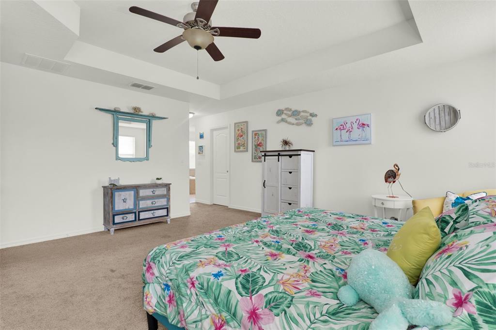 Winter Garden, Florida, 34787, United States, 6 Bedrooms Bedrooms, ,3 BathroomsBathrooms,Residential,For Sale,1907719