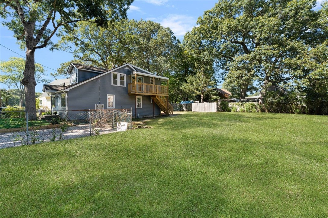 Warwick, Rhode Island, 02889, United States, 4 Bedrooms Bedrooms, ,2 BathroomsBathrooms,Residential,For Sale,1988287