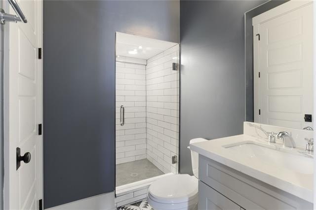 New Orleans, Louisiana, 70130, United States, ,Residential,For Sale,1982381