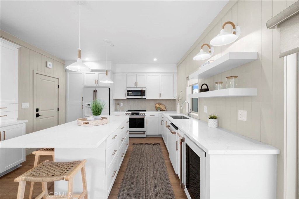 Paramount, California, 90723, United States, 4 Bedrooms Bedrooms, ,3 BathroomsBathrooms,Residential,For Sale,1926475