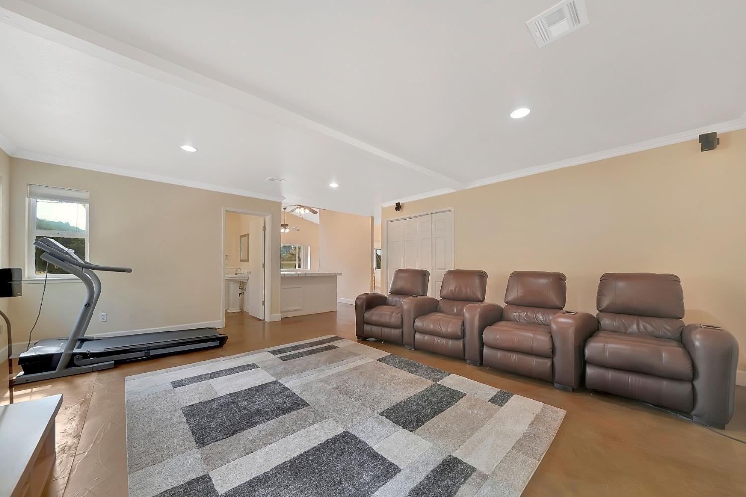 San Andreas, California, 95249, United States, 5 Bedrooms Bedrooms, ,4 BathroomsBathrooms,Residential,For Sale,1931003