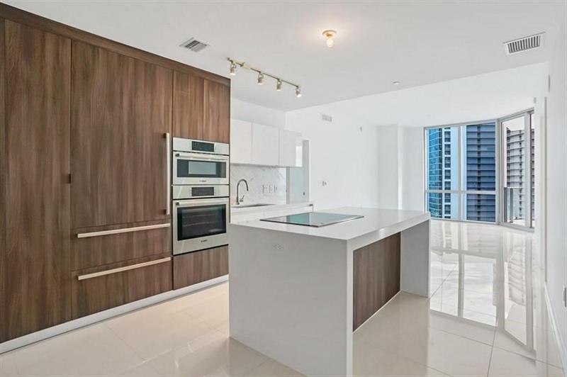 Miami, Florida, 33132, United States, 2 Bedrooms Bedrooms, ,3 BathroomsBathrooms,Residential,For Sale,1691851