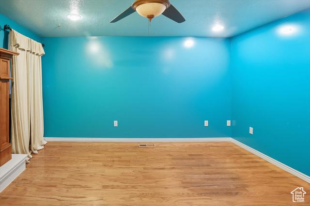 Brigham City, Utah, 84302, United States, 6 Bedrooms Bedrooms, ,4 BathroomsBathrooms,Residential,For Sale,1984055