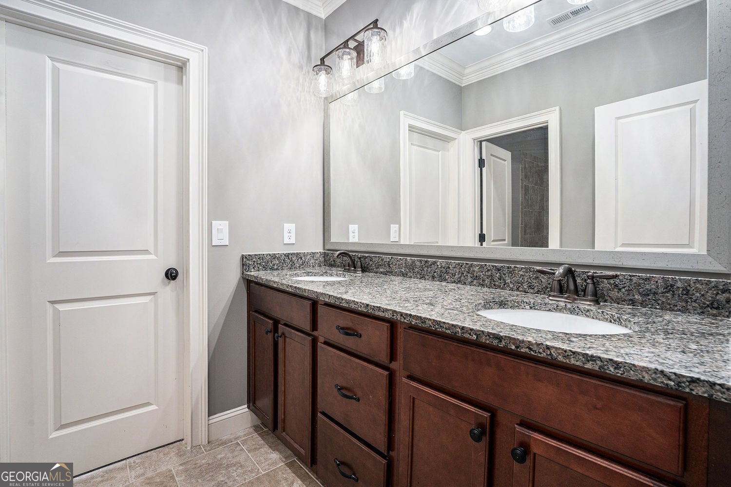 Acworth, Georgia, 30101, United States, 5 Bedrooms Bedrooms, ,6 BathroomsBathrooms,Residential,For Sale,1858953
