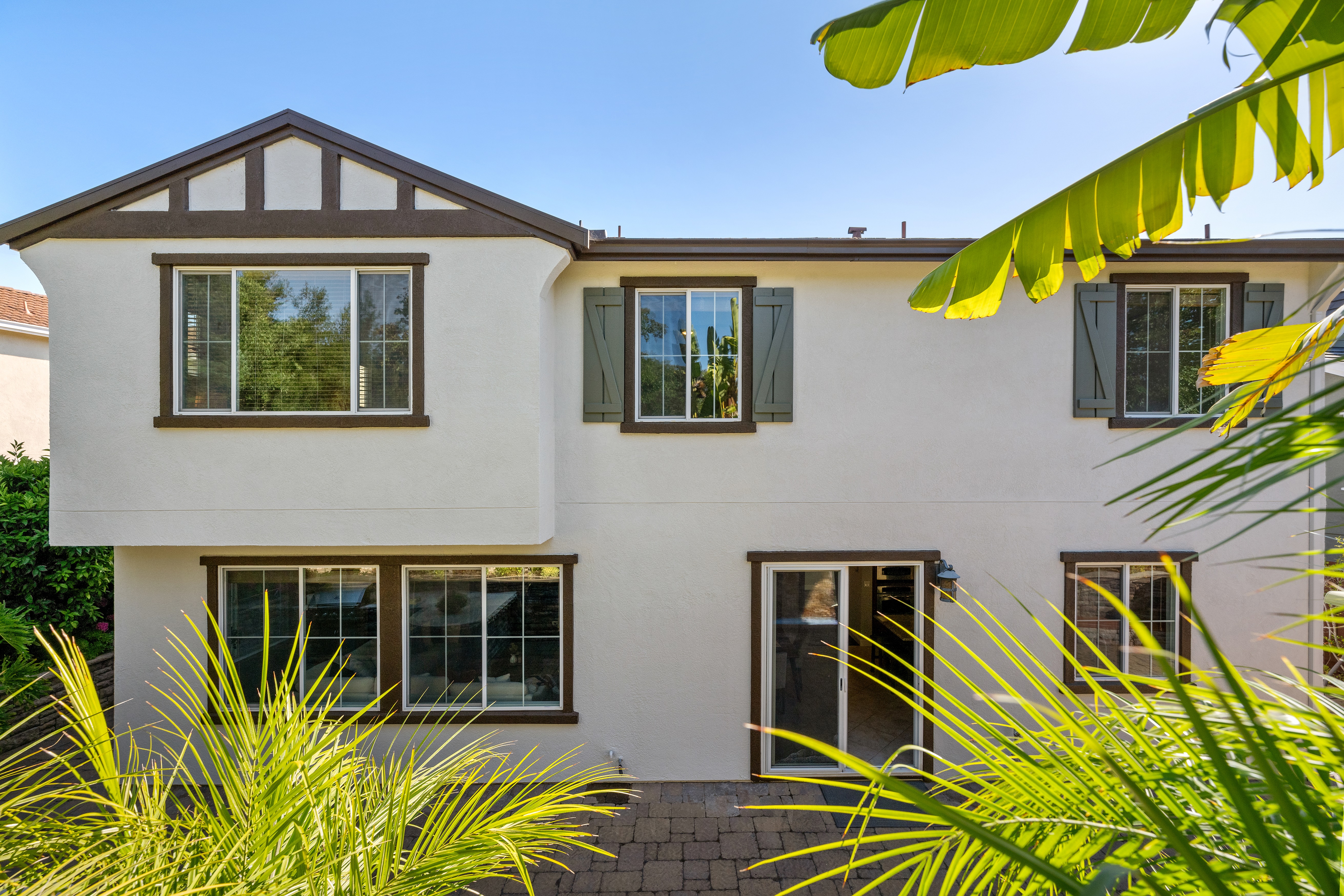  Mediterranean Elegance Meets Resort-Style Living in Prestigious Windemere - 物件實景