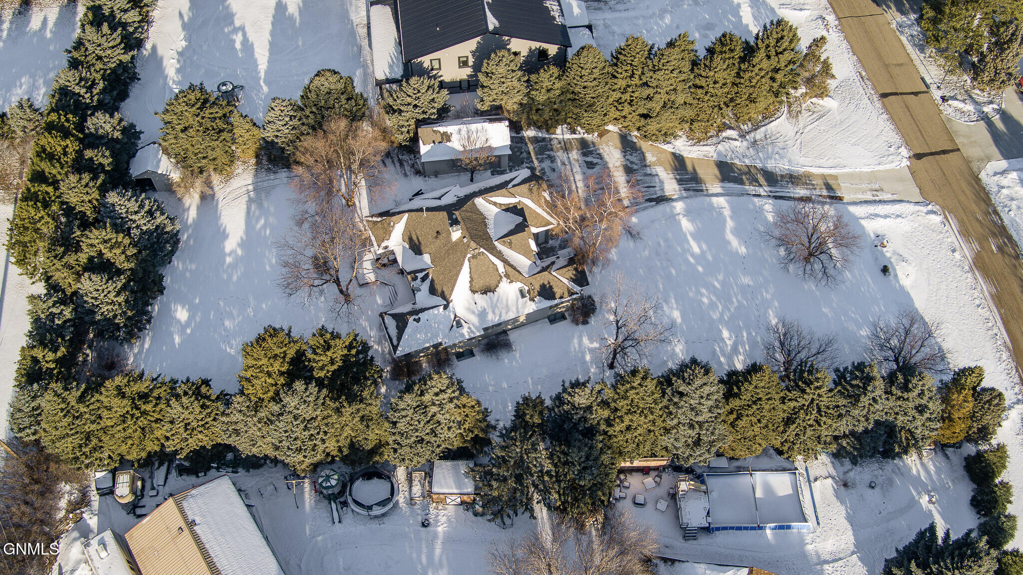 Mandan, North Dakota, 58554, United States, 5 Bedrooms Bedrooms, ,4 BathroomsBathrooms,Residential,For Sale,2005238