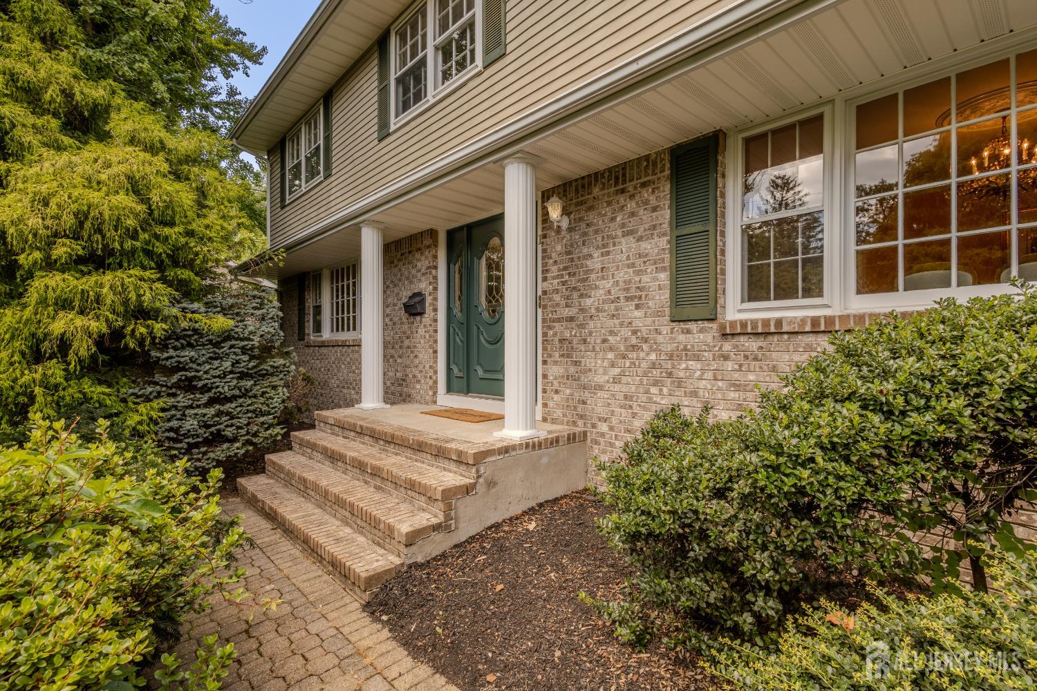 East Brunswick, New Jersey, 08816, United States, 4 Bedrooms Bedrooms, ,4 BathroomsBathrooms,Residential,For Sale,1900919
