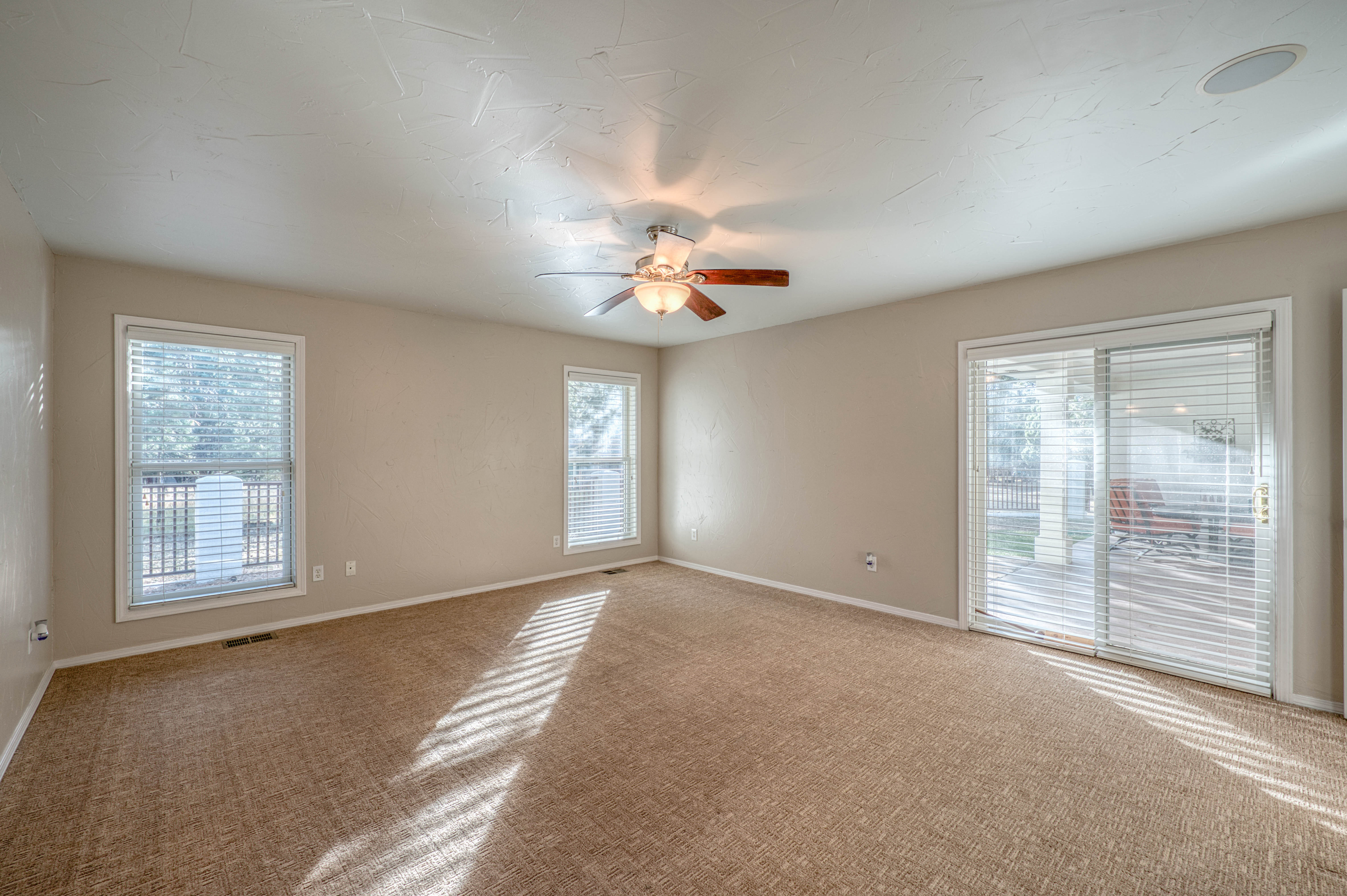 Alto, New Mexico, 88312, United States, 3 Bedrooms Bedrooms, ,2 BathroomsBathrooms,Residential,For Sale,2005100