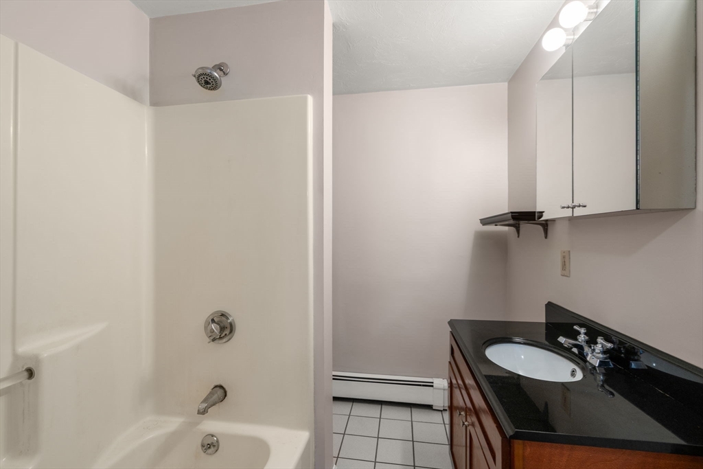 Norton, Massachusetts, 02766, United States, 3 Bedrooms Bedrooms, ,2 BathroomsBathrooms,Residential,For Sale,1925420