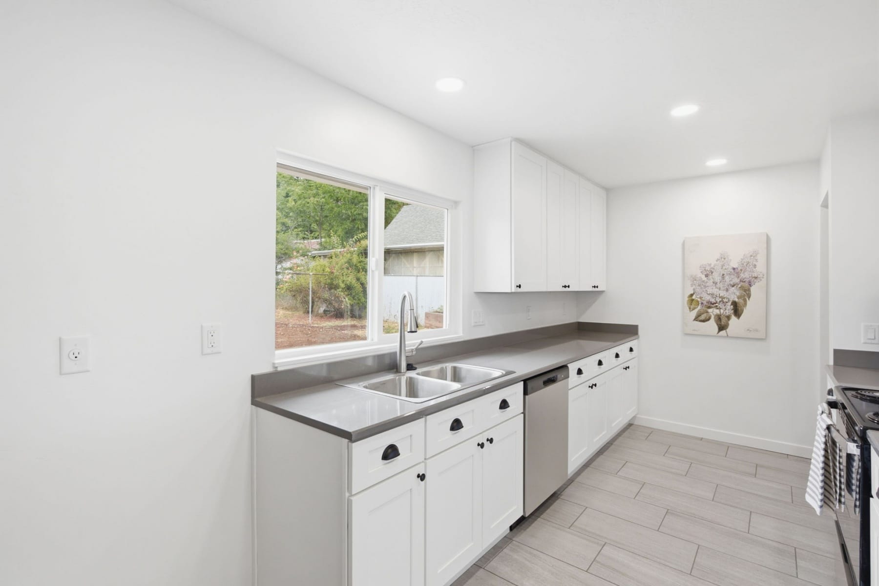  1202 NE A Street Grants Pass, OR 97526 - 物件實景