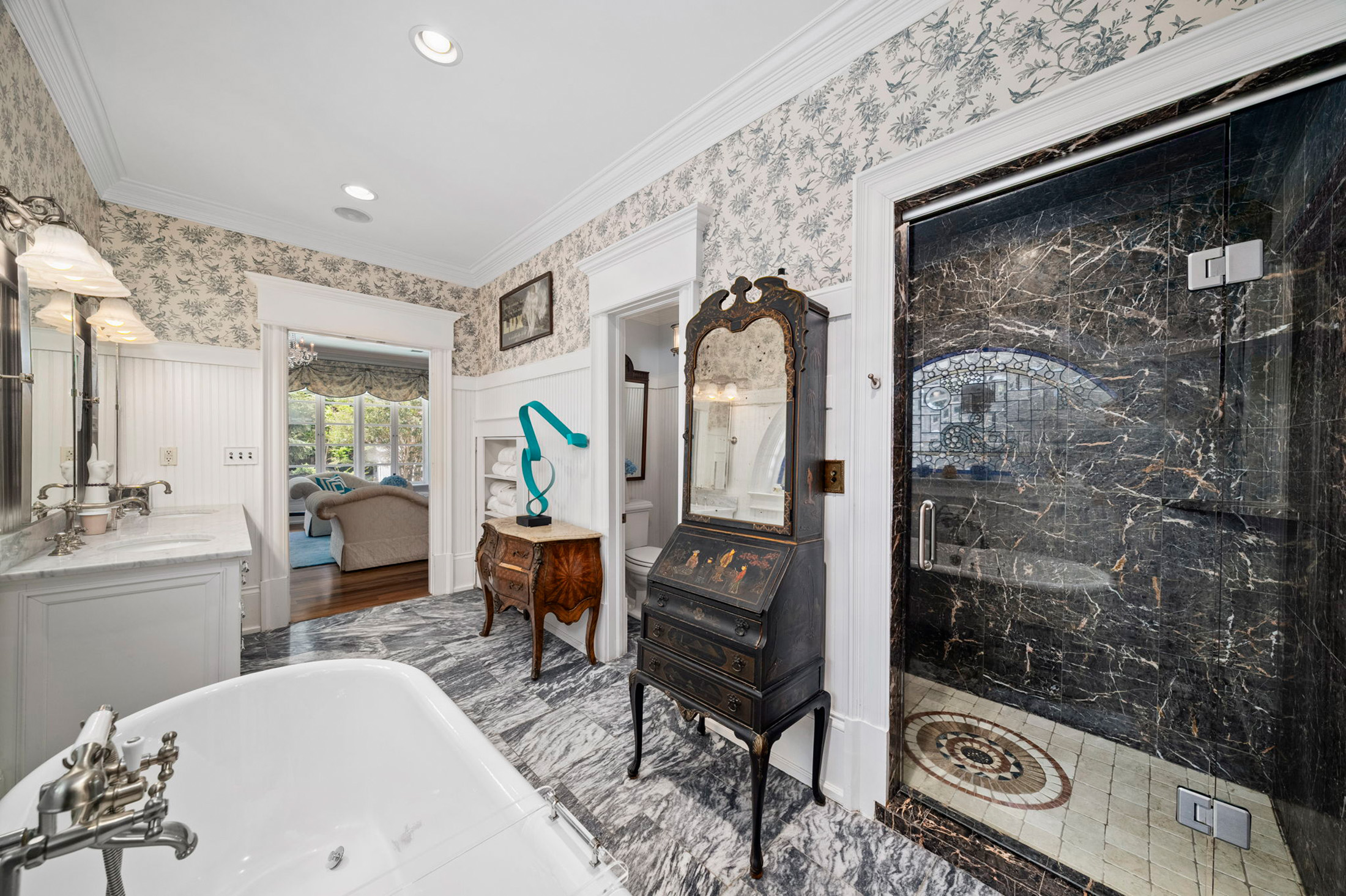  A Curated Historic Estate of Extraordinary Detail and Design - 物件實景