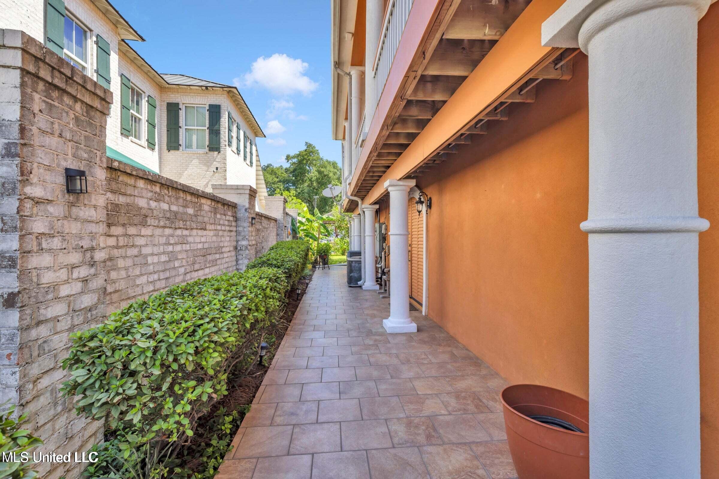 Biloxi, Mississippi, 39530, United States, 3 Bedrooms Bedrooms, ,3 BathroomsBathrooms,Residential,For Sale,1991800