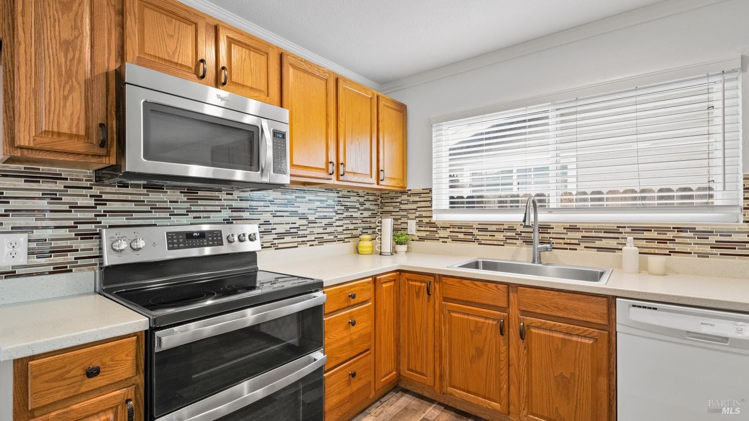 Vacaville, California, 95687, United States, 4 Bedrooms Bedrooms, ,2 BathroomsBathrooms,Residential,For Sale,1957766