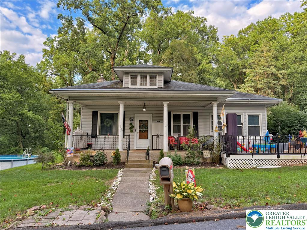 Allentown City, Pennsylvania, 18103, United States, 3 Bedrooms Bedrooms, ,2 BathroomsBathrooms,Residential,For Sale,1897296