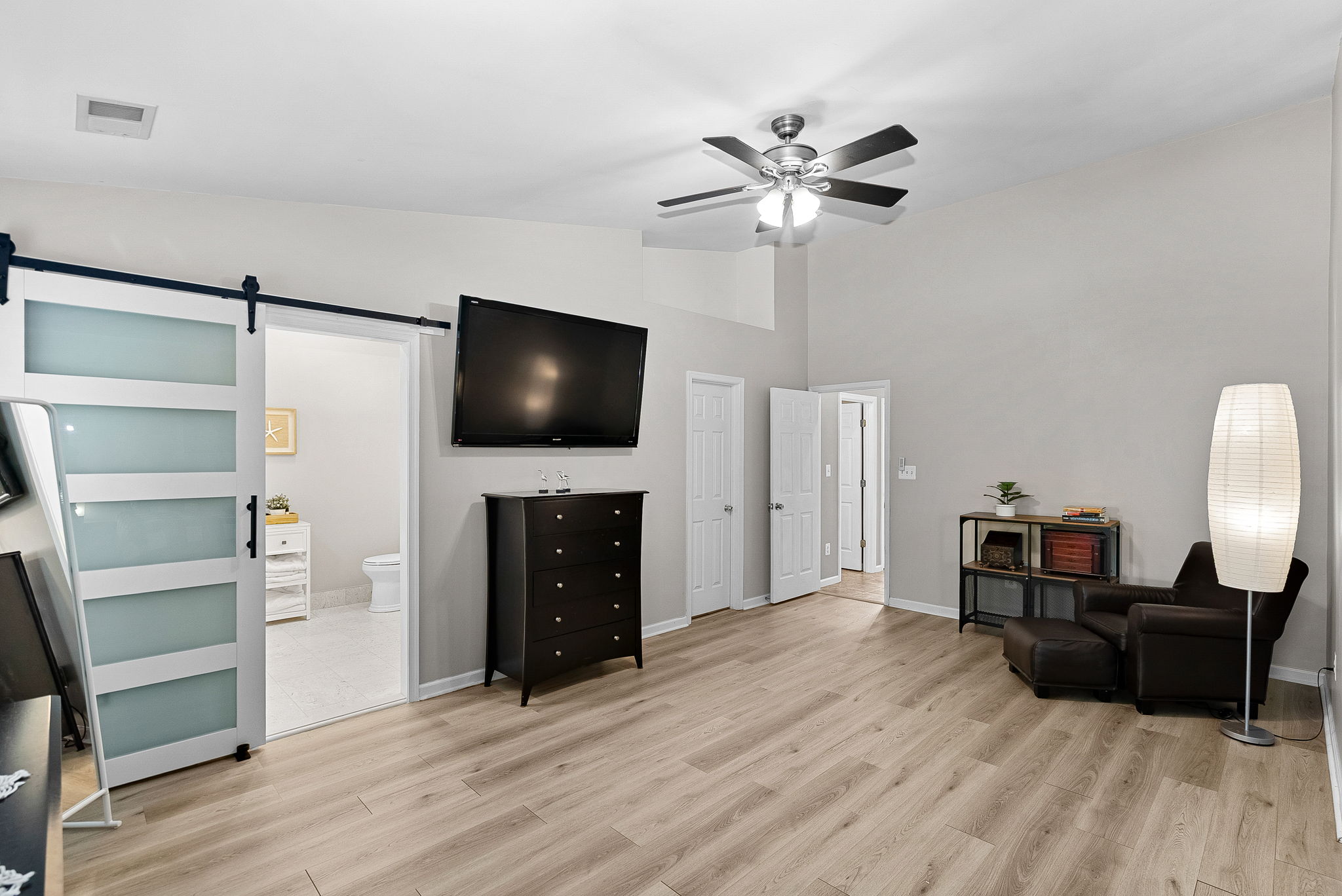  348 Ebaugh Drive SE, Leesburg, VA, 20175 - 物件實景