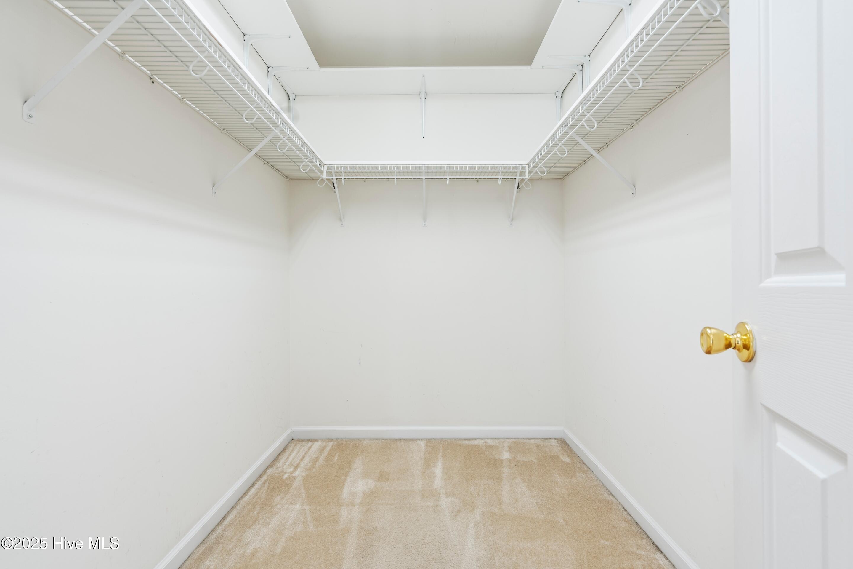 Wilmington, North Carolina, 28405, United States, 4 Bedrooms Bedrooms, ,2 BathroomsBathrooms,Residential,For Sale,1957483