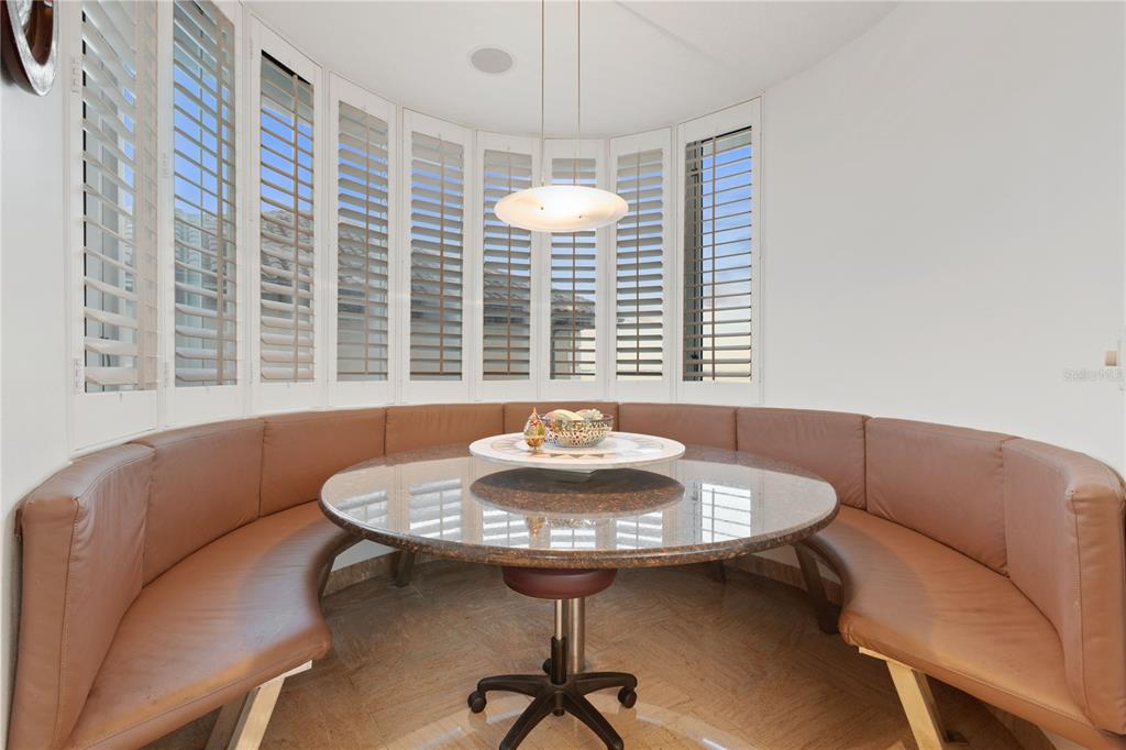 Bradenton, Florida, 34210, United States, 4 Bedrooms Bedrooms, ,5 BathroomsBathrooms,Residential,For Sale,1827645