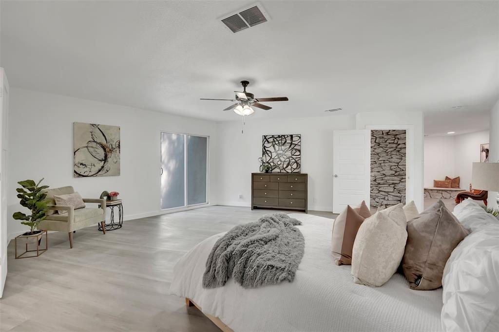 200 Silverleaf Drive, Fort Worth, Texas, 76112, United States, 5 Bedrooms Bedrooms, ,6 BathroomsBathrooms,Residential,For Sale,200 Silverleaf Drive,1618780